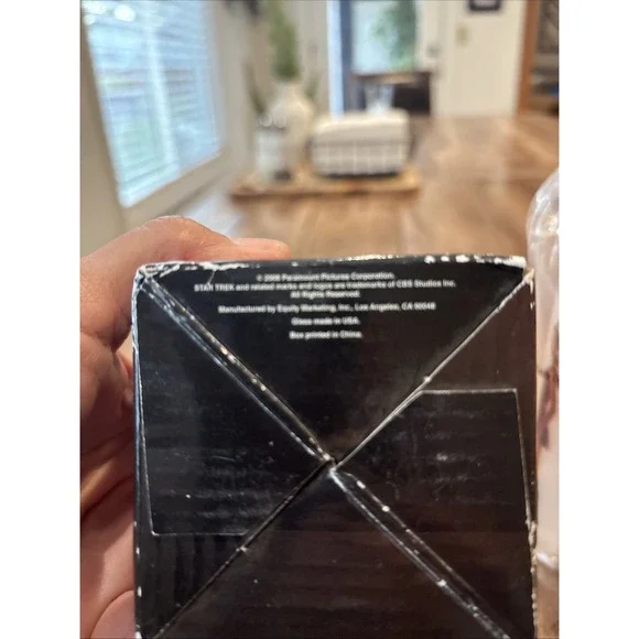 2008 Burger King Star Trek Paramount Pictures = Uhura Collectible Glass In Box - Picture 4 of 8